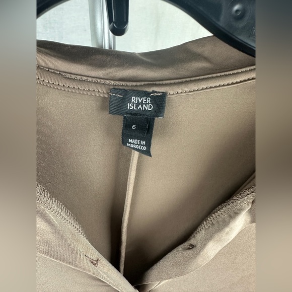 River Island Brown Button Detail Knitted Dress Size 6 NWT - Picture 11 of 15